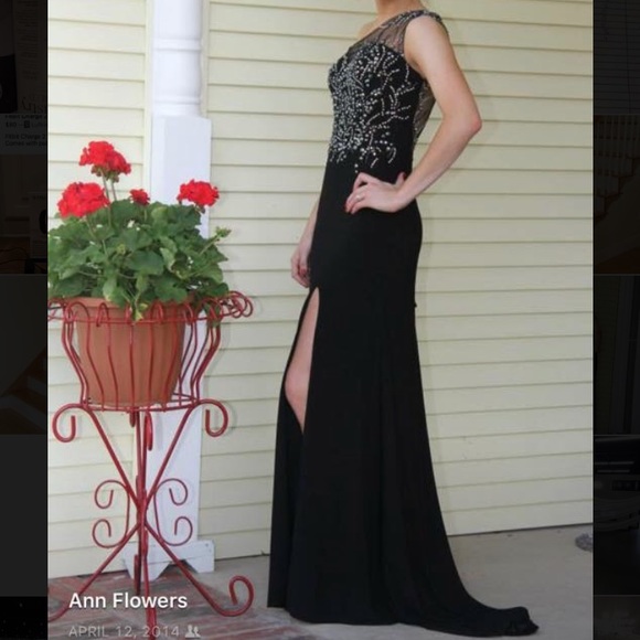 Terry Costa Black prom dress - Picture 6 of 7